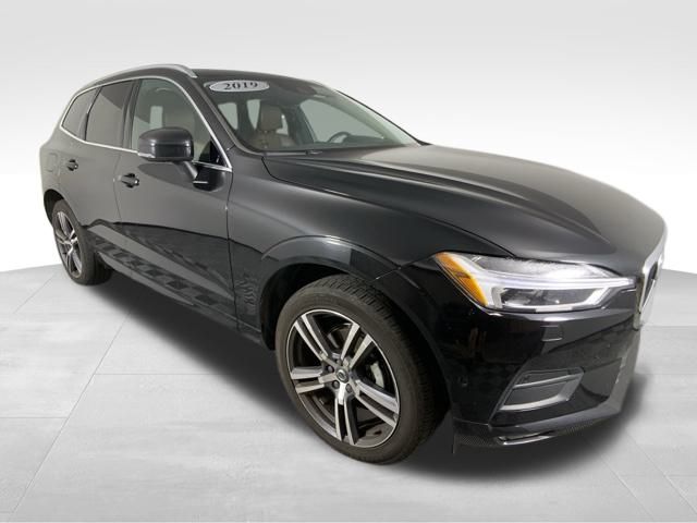 2019 Volvo XC60 T5 Momentum 9