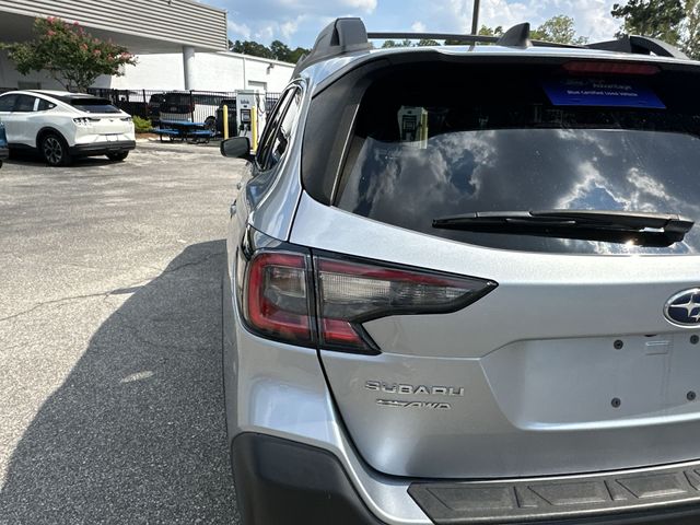 Used 2022 Silver Subaru Limited image 27