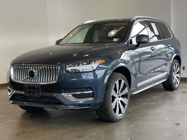 Denim Blue Metallic 2024 Volvo XC90 Recharge T8 Plus Bright Theme 6-Passenger eAWD SUV / Crossover All-Wheel Drive Automatic