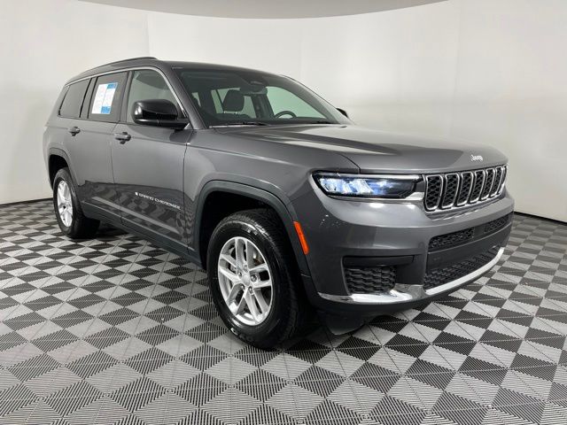 Certified Used 2024 Gray Jeep Laredo image 2