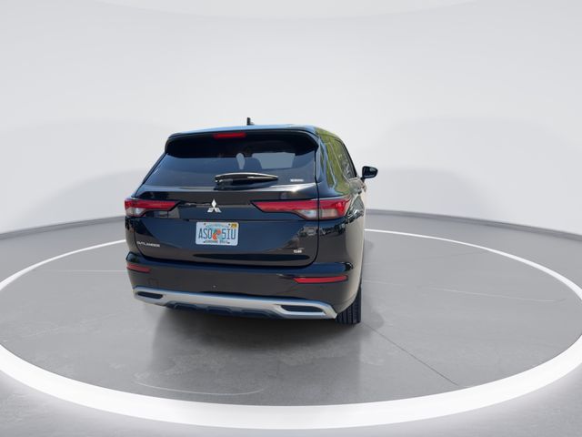 Used 2024 Black Mitsubishi  image 7