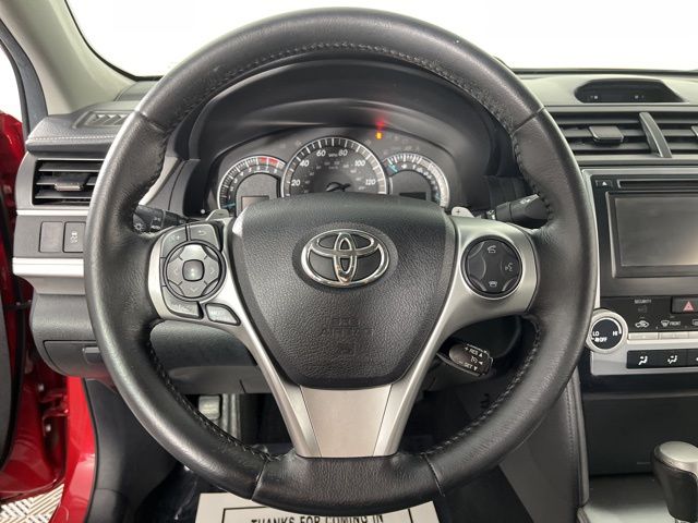 2014 Toyota Camry SE 20