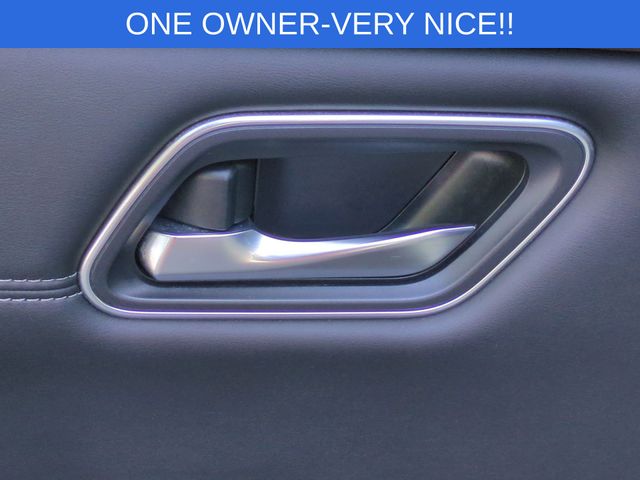 Used 2023 White Nissan Platinum image 30