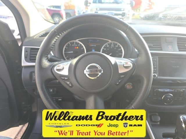 2019 Nissan Sentra SV - Super Black exterior view 15