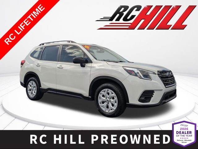 2023 Subaru Forester Base