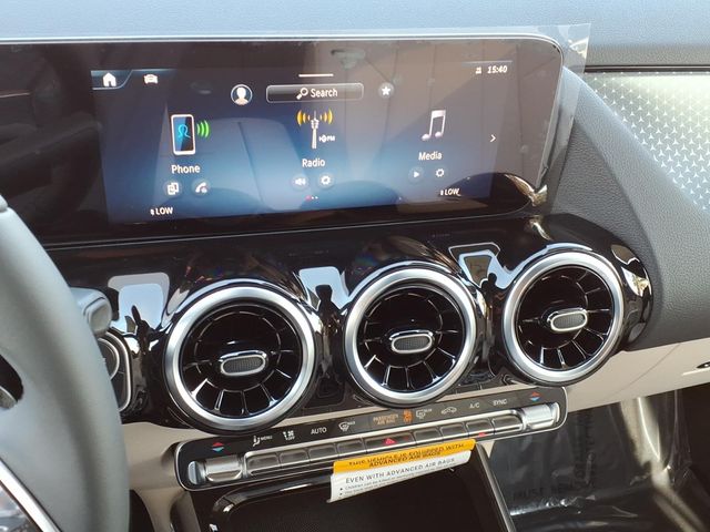 New 2026 Black Mercedes-Benz GLA 250 image 5