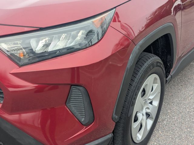 2019 Toyota RAV4 LE - 8