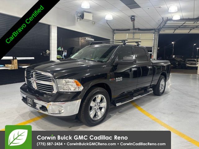 Brilliant Black Crystal Pearlcoat 2015 RAM 1500 Pickup Truck Four-Wheel Drive 8-Speed Automatic