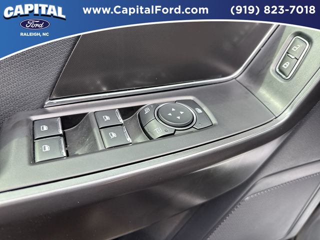 Used 2024 Black Ford XLT image 21