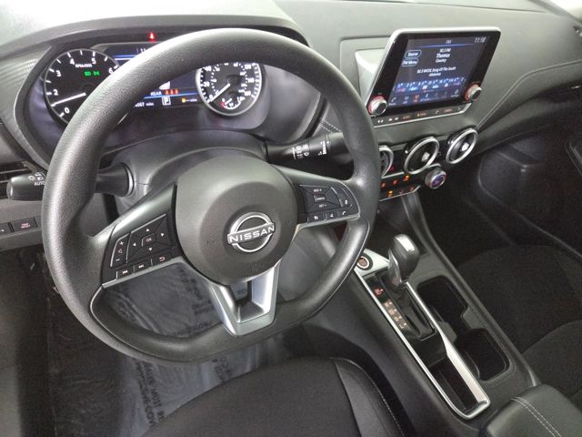 2024 Nissan Sentra SV photo 10