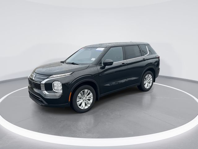 Used 2025  Mitsubishi ES image 3