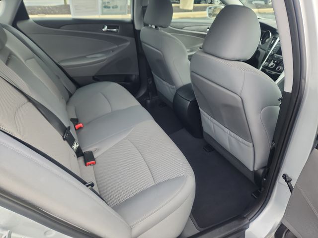 Used 2014 Hyundai Sonata For Sale in Grove City, OH
