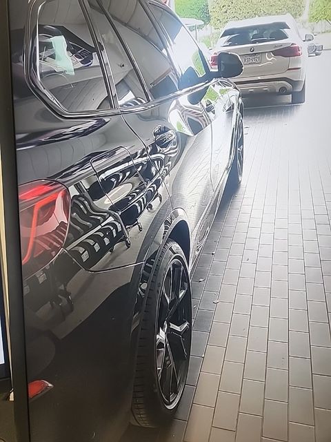 2019 BMW X5 xDrive50i 4