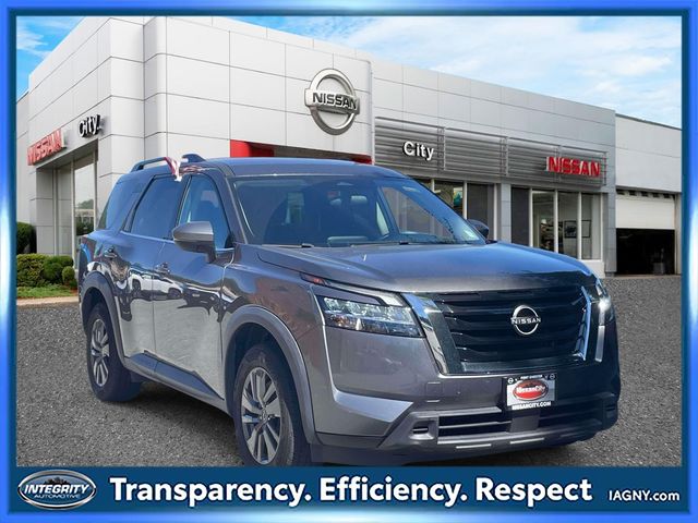 Gray (Gun Metallic) 2022 Nissan Pathfinder SUV / Crossover All-Wheel Drive 9-Speed Automatic