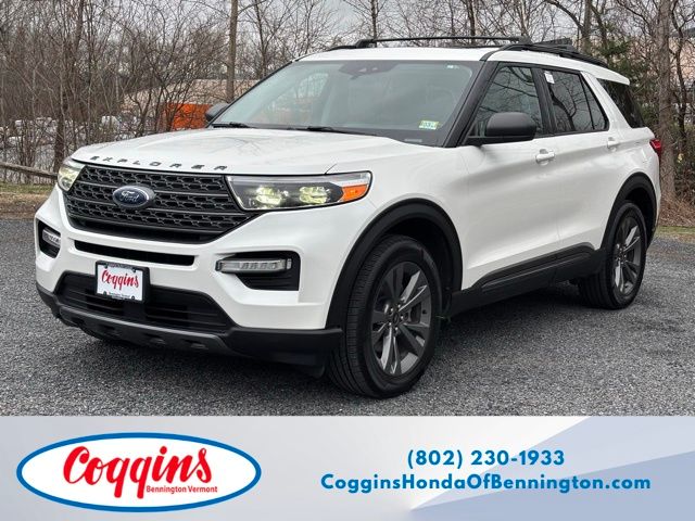 Star White Metallic Tri-Coat 2021 Ford Explorer XLT AWD SUV / Crossover All-Wheel Drive Automatic
