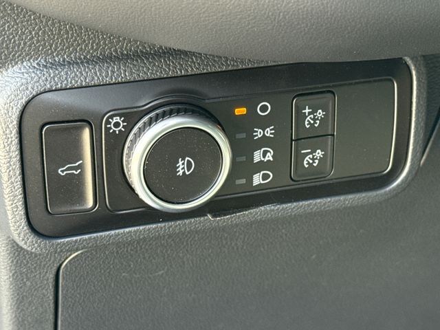 New 2026 White Ford Tremor image 24