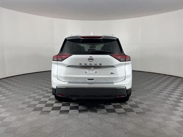 2025 Everest White Pearl Nissan Rogue SL FWD SUV