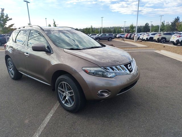 2010 Nissan Murano LE