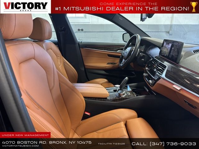 2022 BMW 5-Series 530i xDrive photo