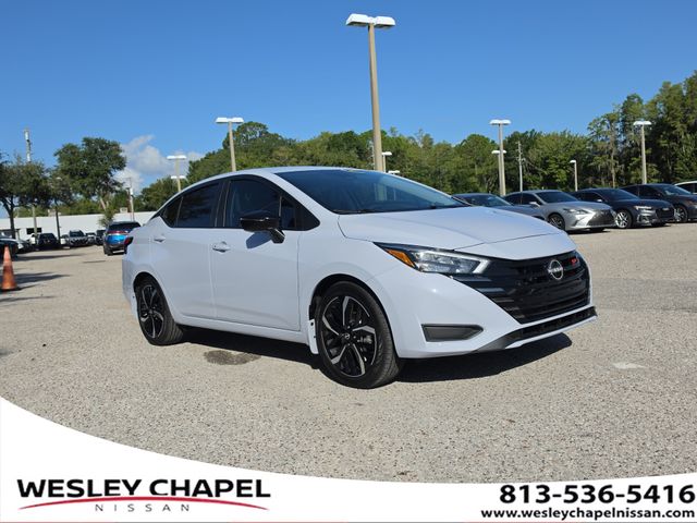 Gray Sky Pearl 2025 Nissan Versa Sedan Front-Wheel Drive Continuously Variable Transmission