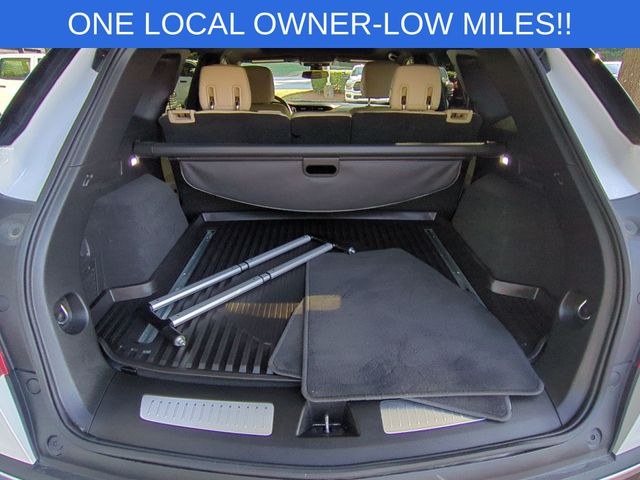 Used 2019 White Cadillac Luxury image 34