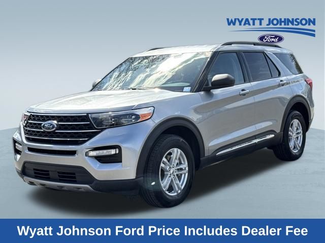 Silver Metallic 2023 Ford Explorer XLT AWD SUV / Crossover All-Wheel Drive Automatic