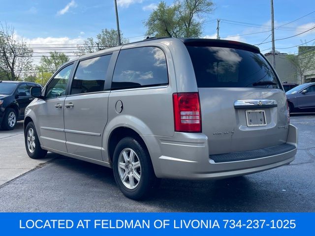 Used 2009 Chrysler Town & Country For Sale in Muncie, IN