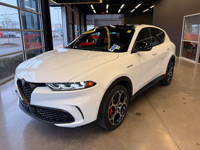2024 Alfa Romeo Tonale Veloce AWD