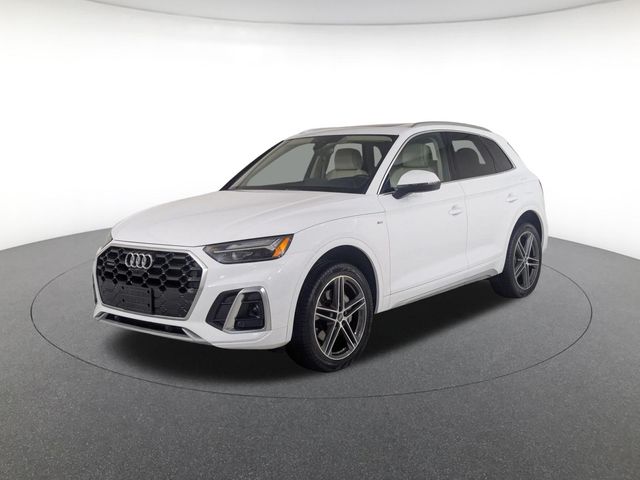 used 2024 Audi Q5 e car