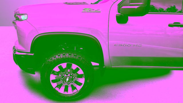 Used 2025 Gray Chevrolet Custom image 33