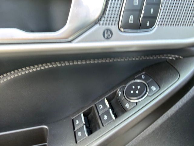 Used 2020 White Ford Limited image 12