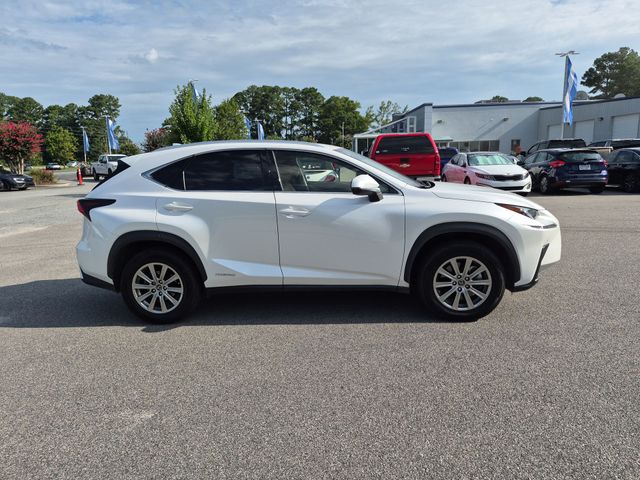 Used 2020 White Lexus 300h image 2