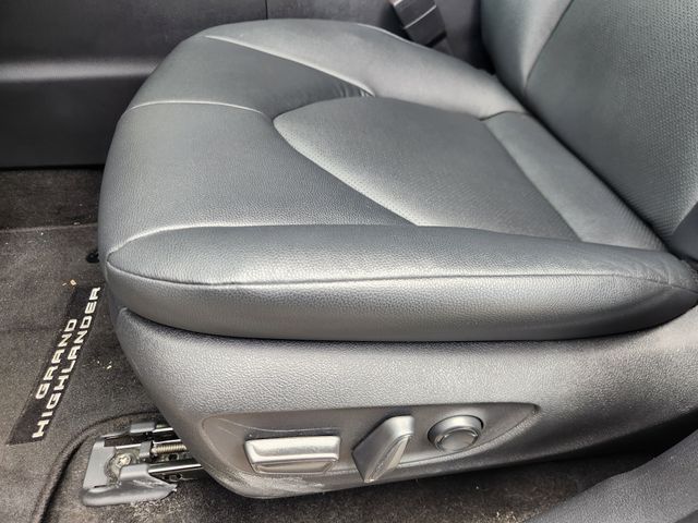 2024 Toyota Grand Highlander XLE White at Don McGill Toyota