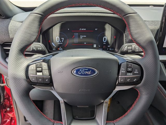 2026 Rapid Red Metallic Tinted Clearcoat Ford Explorer ST-Line RWD SUV
