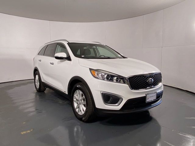 2016 Kia Sorento LX 4