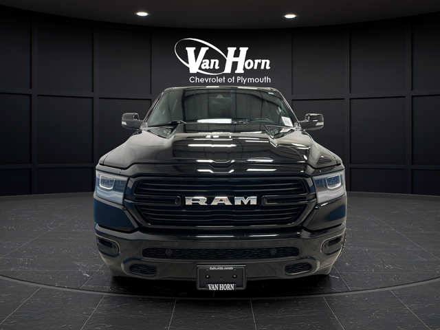 Used 2022 Diamond Black Crystal Pearlcoat Ram Laramie image 2