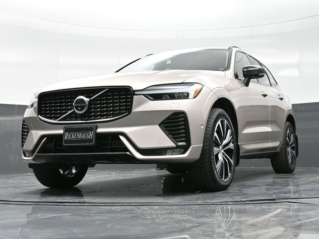 2025 Volvo XC60  photo