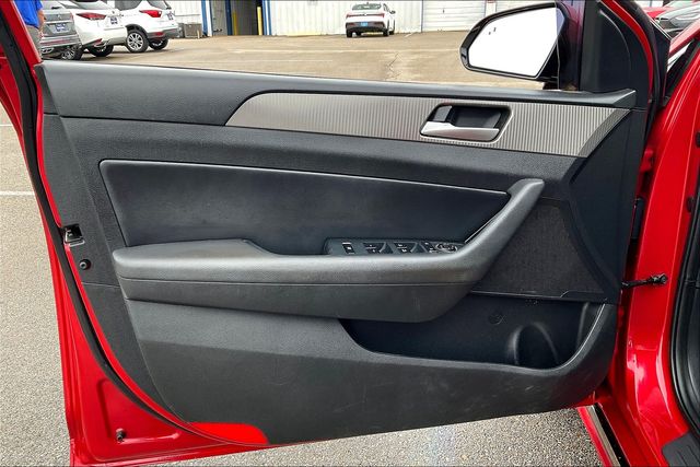 Used 2019 Hyundai Sonata For Sale in OLIVE BRANCH, MS
