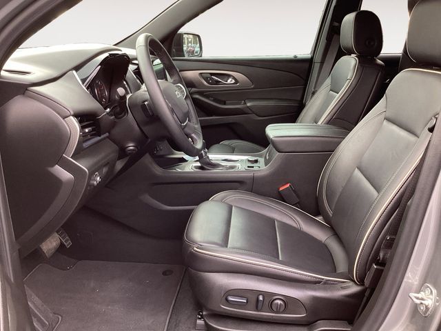 Used Car 2023 Chevrolet Traverse  Premier For Sale Under $35,000 In San Antonio, Texas