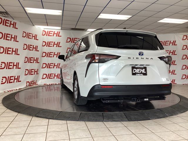 Used 2023 Toyota Sienna Van