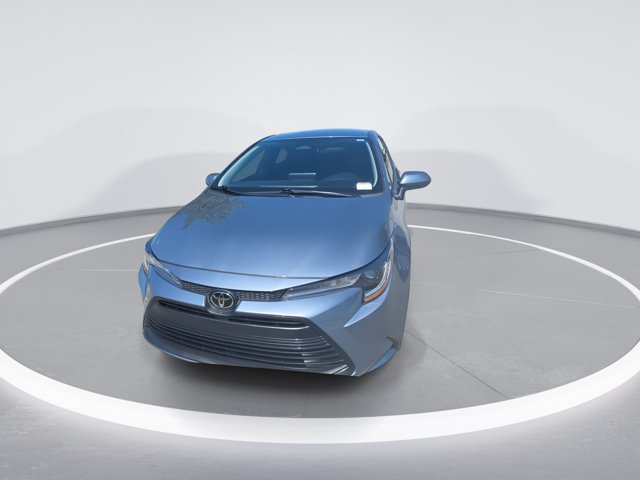 Used 2025 CELESTITE Toyota LE image 3