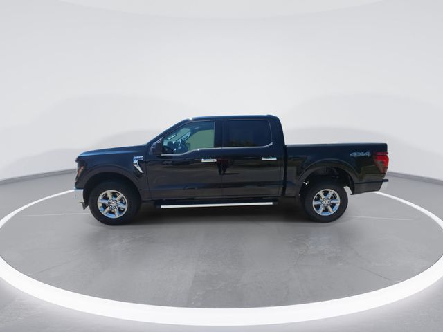 Used 2025 Agate Black Metallic Ford XLT image 5