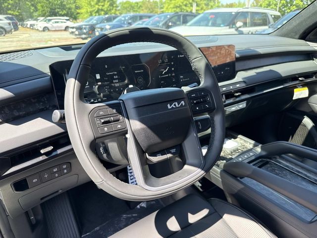 New 2027  Kia X-Pro SX-Prestige image 2