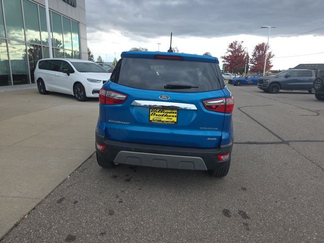 2020 Ford EcoSport Titanium - Blue Candy exterior view 6