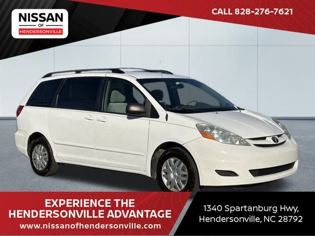 2008 Toyota Sienna LE 7 Passenger