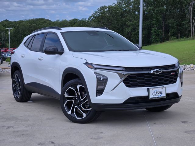 Summit White 2025 Chevrolet Trax SUV / Crossover Front-Wheel Drive 6-Speed Automatic