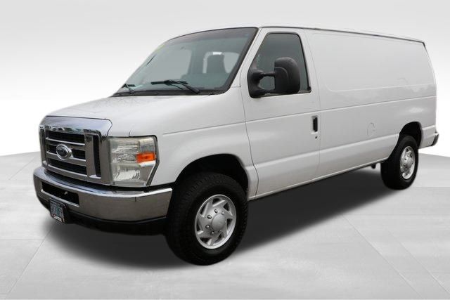 2009 Ford E-250 Commercial 17