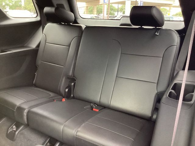 Used Car 2023 Chevrolet Traverse  Premier For Sale Under $35,000 In San Antonio, Texas
