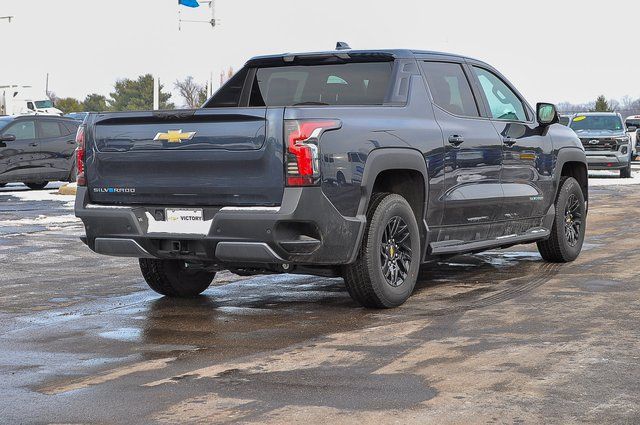 New 2025 Blue Chevrolet LT image 3