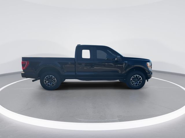 Used 2022 Black Ford XL image 2